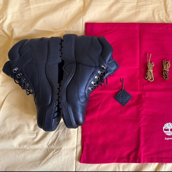 Supreme x timberland field boots - Picture 2 of 14
